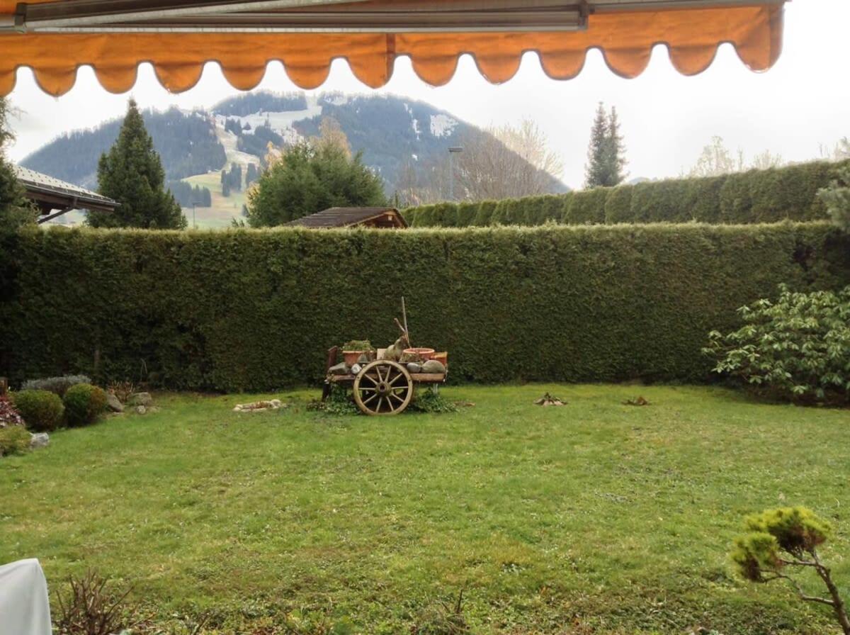 3 Bedroom Classic Chalet In Gstaad By Smiling House Exterior photo